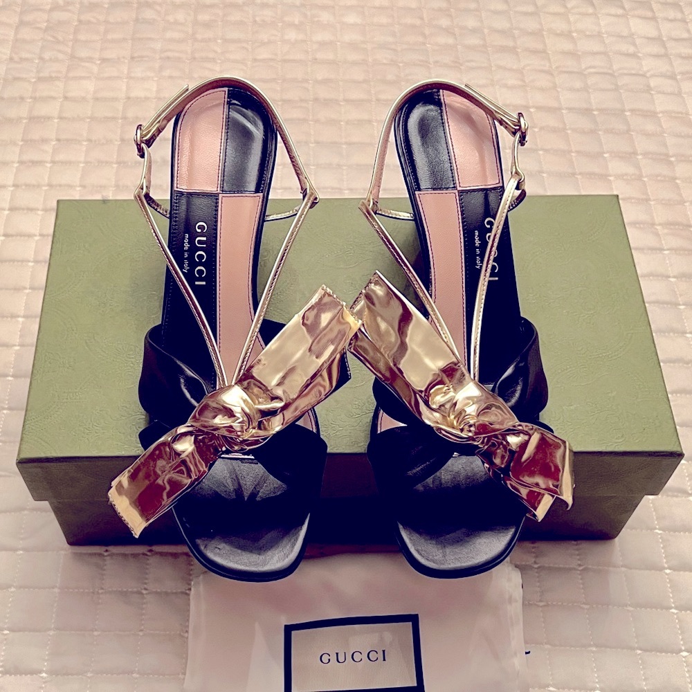 Gucci Authentic Black/Gold Leather Sandals heels 38.5